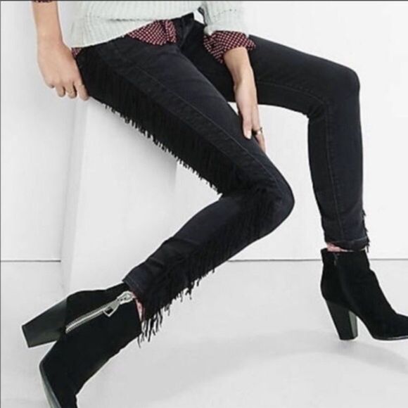 Express Mid Rise Fringe Legging